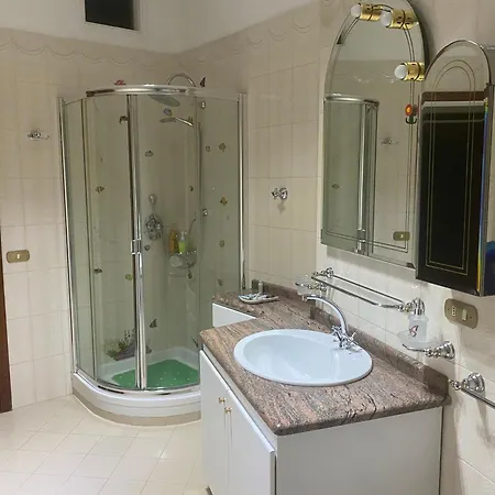 דירה The House Of Peppe&luisa *